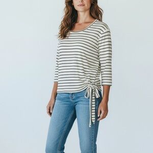 Thyme + Honey Black and White Striped Top Size Large L